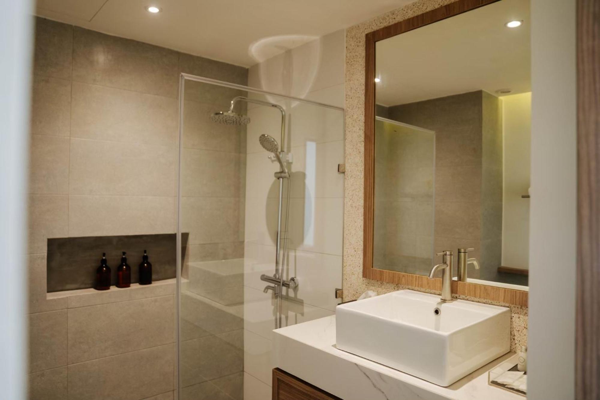 Shanti-Retreat Hotel Pua Kültér fotó