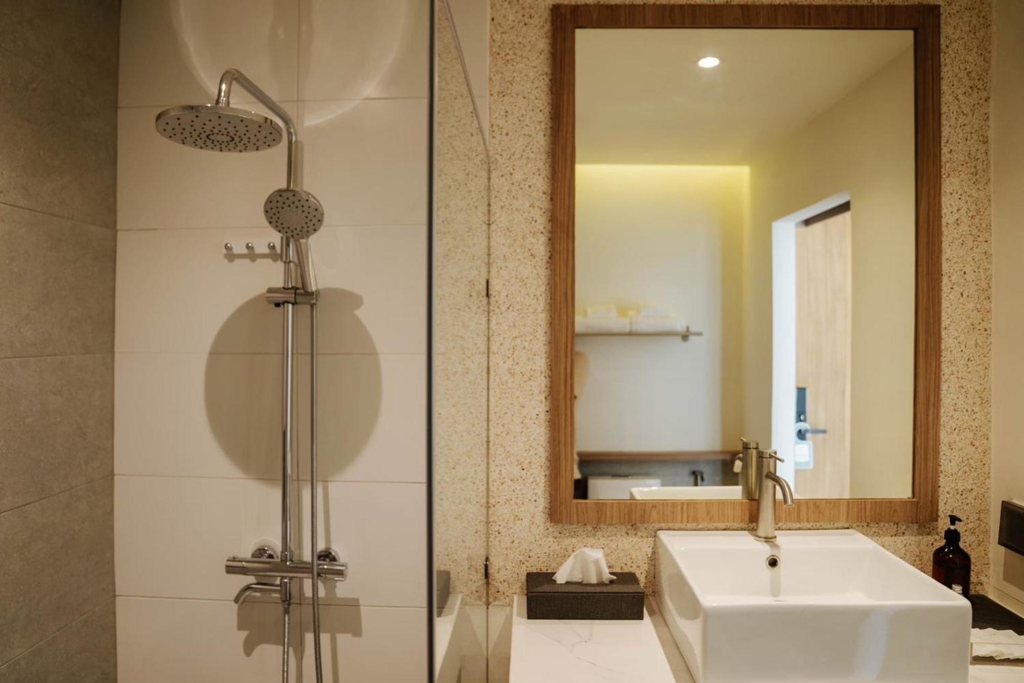 Shanti-Retreat Hotel Pua Kültér fotó